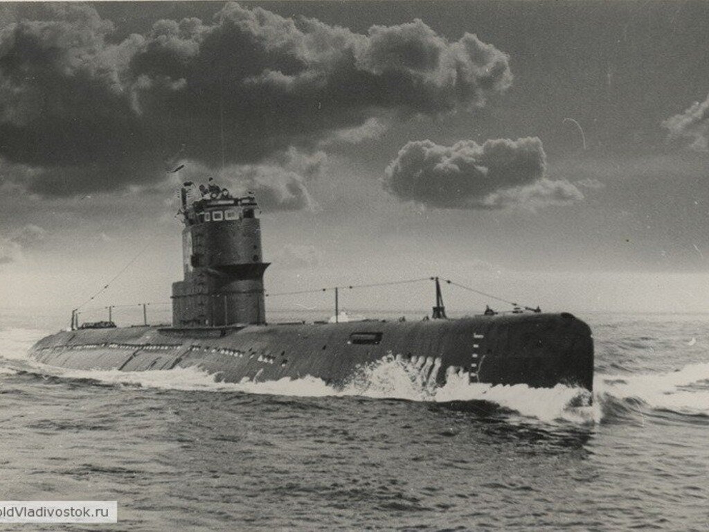 1950, 13 марта - На заводе № 112 в городе Горький заложена головная дизельная средняя подводная лодка проекта 613 - самая массовая в истории советского кораблестроения.