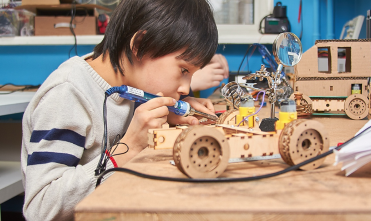 Робототехника для детей. Техническое моделирование для детей. Детское творчество. Техническое творчество. Юные робототехники