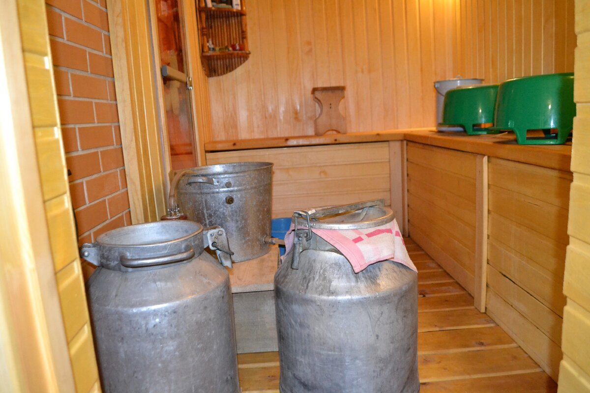 Две алюминиевые фляги под брагу