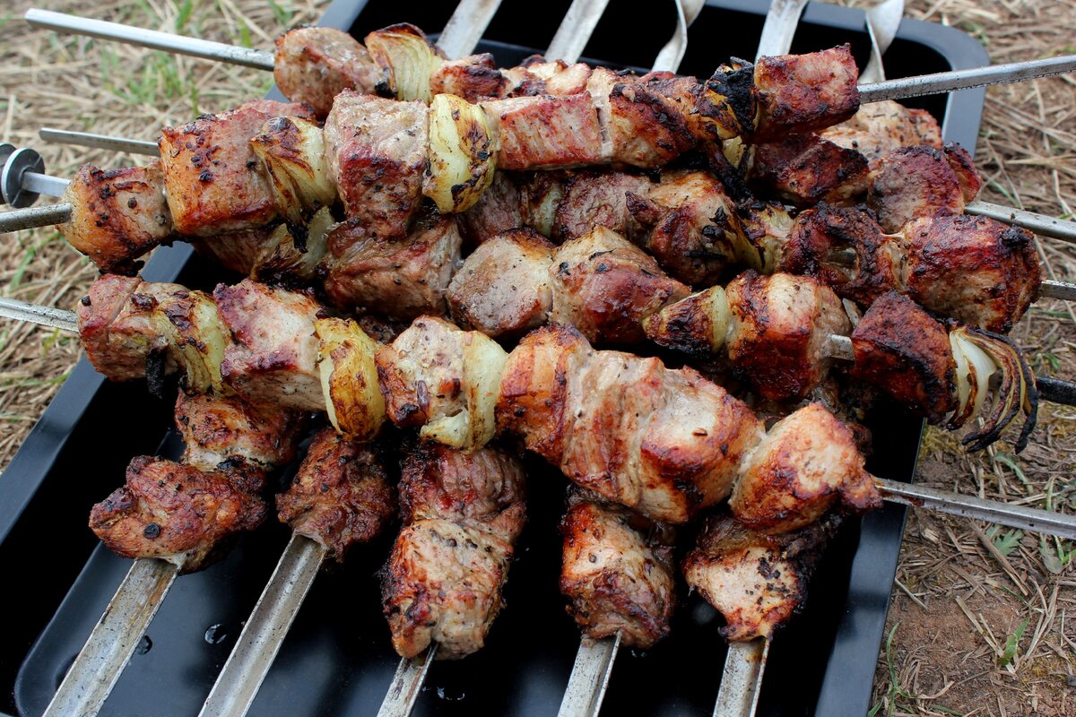 🍖 Рецепт свиного шашлыка в маринаде по-армянски — открываем дачный сезон!  | Рецепты с фото и видео - только лучшее от Аймкук | Дзен