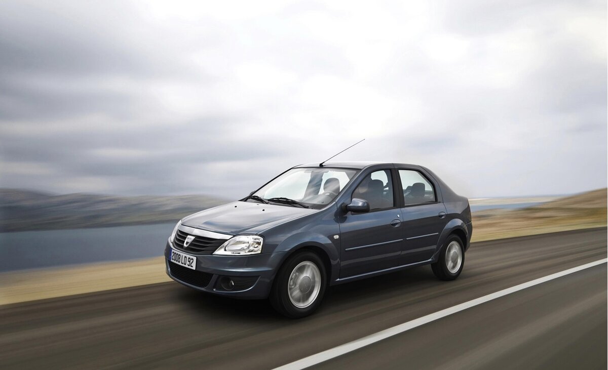 Renault Logan. Источник: https://clck.ru/USpDF