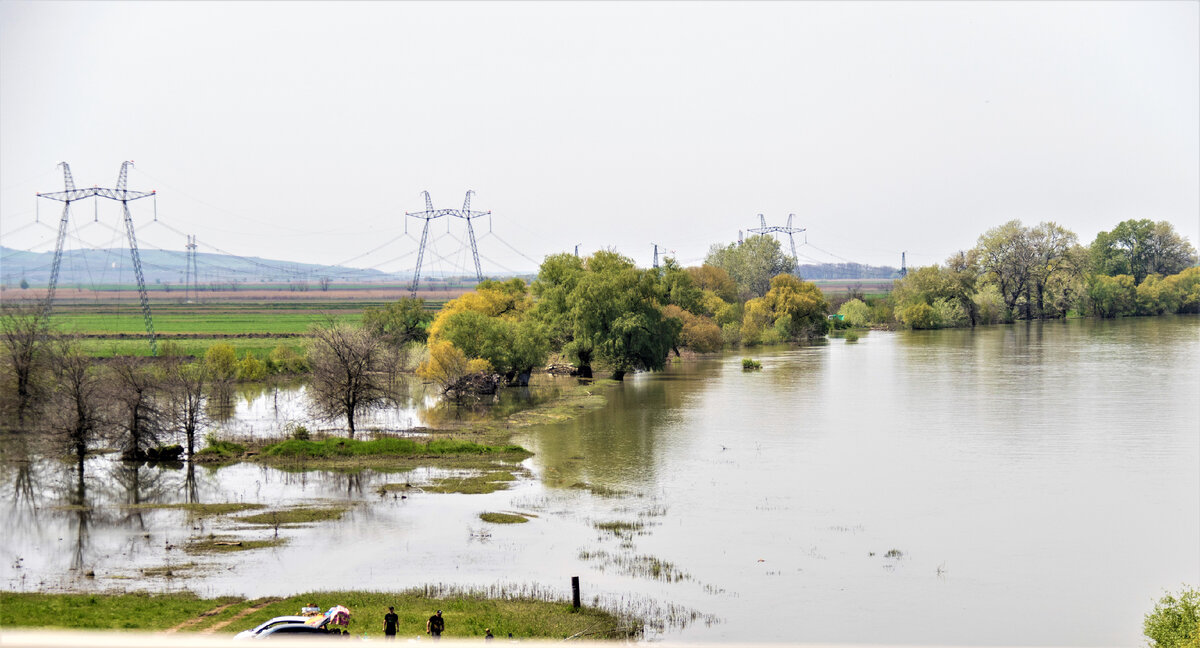Река Кубань, май 2021