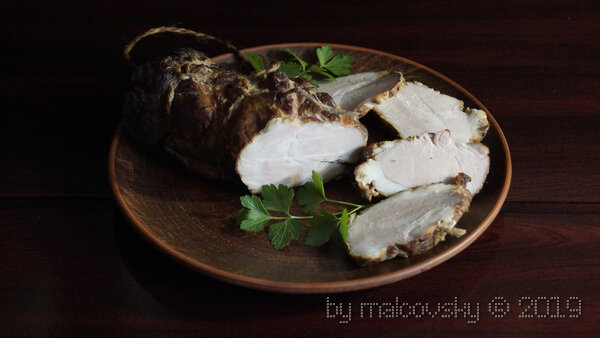 Свинина горячего копчения маринованная
