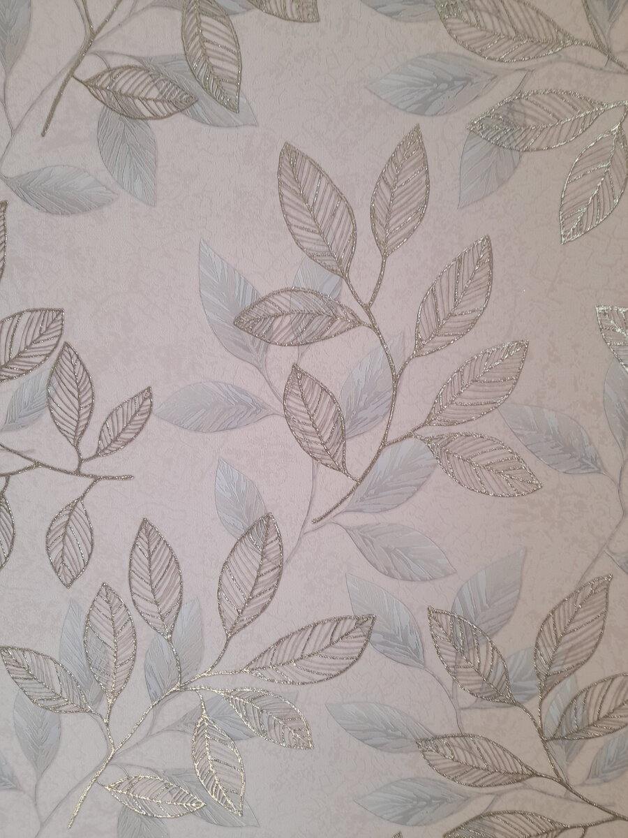 Какие обои можно поклеить в небольшой спальне. Мой пример комната 14 м2 ...