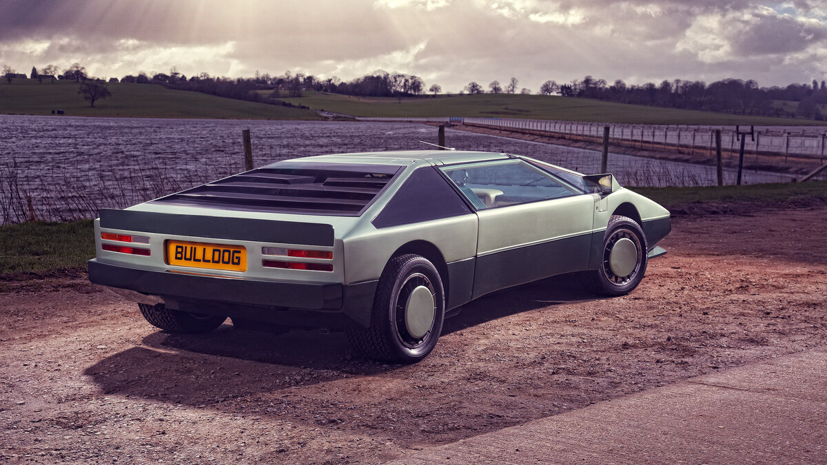 Aston Martin Bulldog (1979)