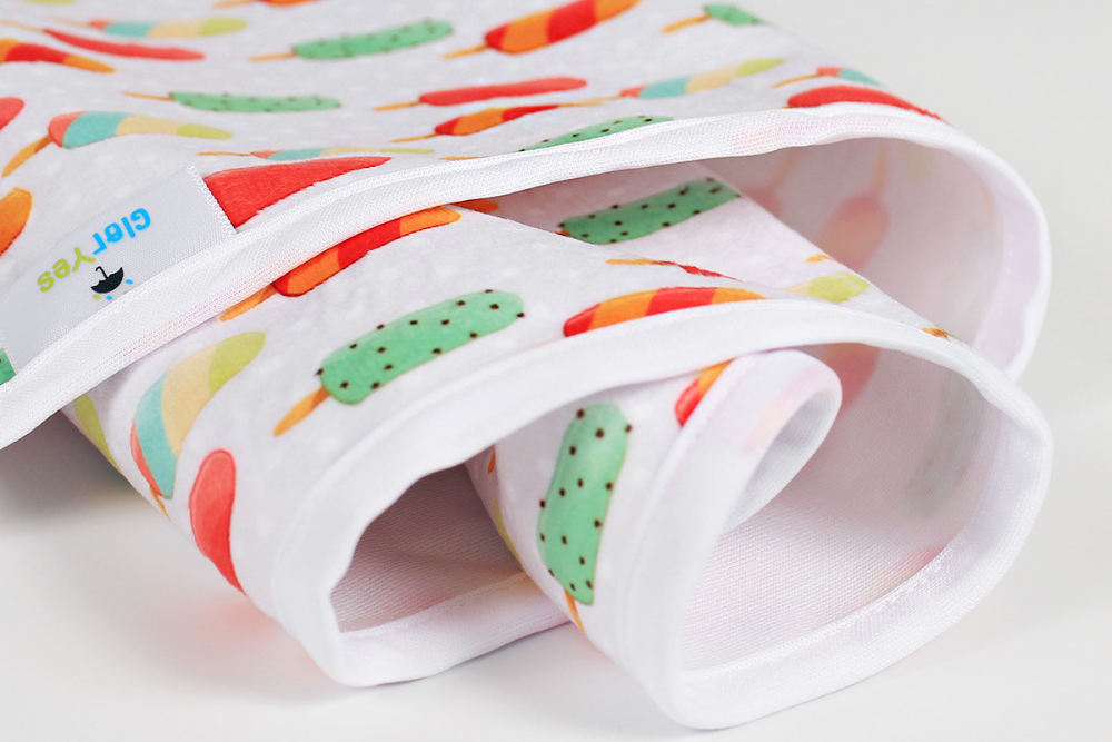 Непромокаемая пелёнка GlorYes