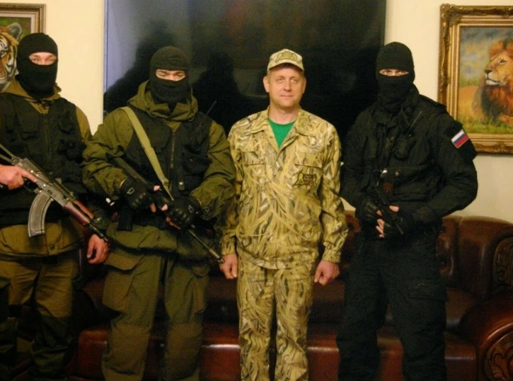 Олег Зубков под охраной "Вымпела"