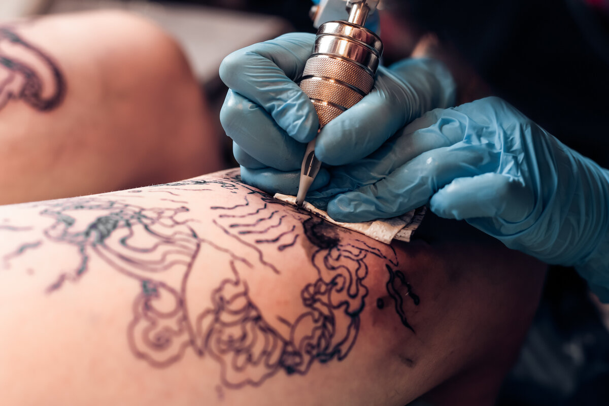 как набить татуировку в домашних условиях