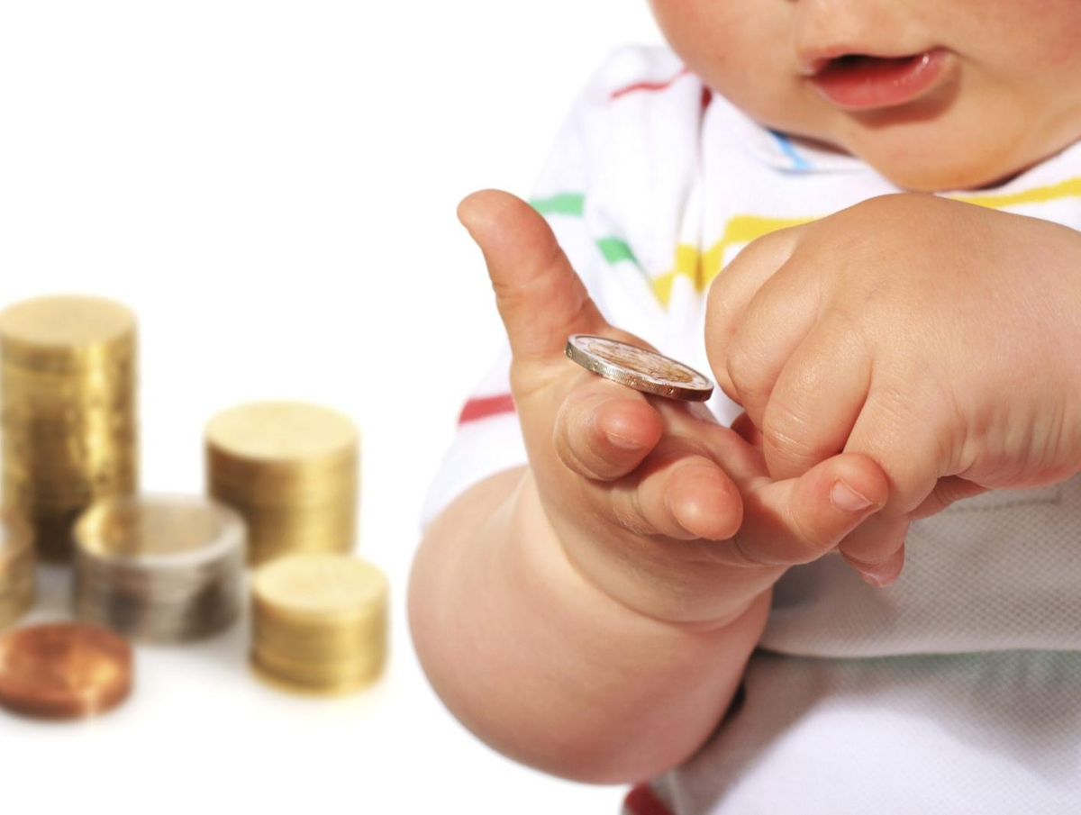 Нужно ли самозанятому подтвердить доход для получения «детского» пособия.