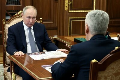    Президент РФ Владимир Путин проводит рабочую встречу с мэром Москвы Сергеем Собяниным © Сайт президента России