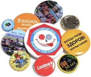 Многие ищут толковые бизнес идеи. Это понятно, ведь сейчас бизнес не просто дает статус в обществе, но и дает постоянный источник дохода. Кто-то открывает компьютерные сервисы, кто-то рестораны, а есть те, кто изготавливает сувенирные значки или эмблемы за деньги.