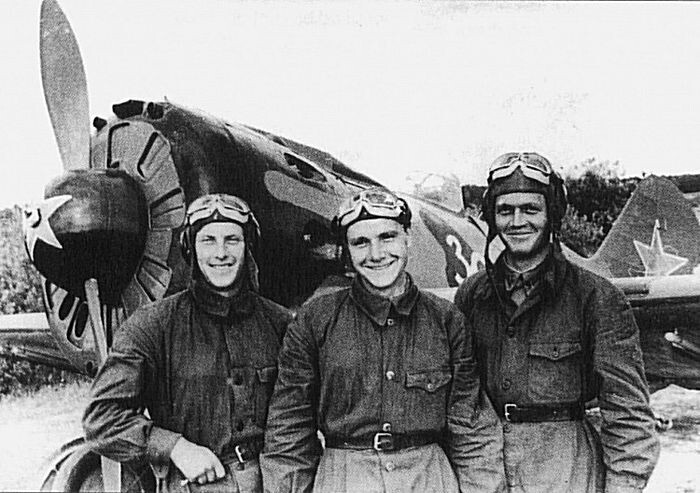 «Все потому, потому что мы пилоты...» 