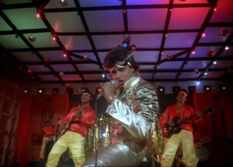 Кадр из фильма «Танцор Диско».