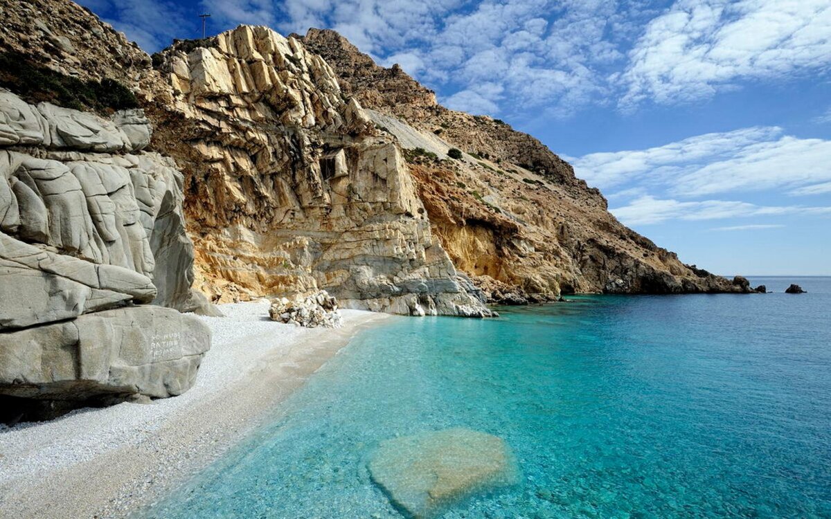 остров Икария