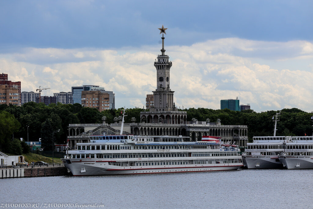 Теплоход мелодия спб фото