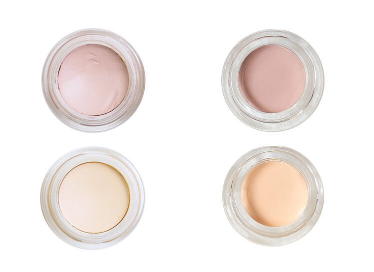                 MAC Paint Pots - ок. 1 530 руб.                   Maybelline Color Tattoo - ок. 350 руб.                 