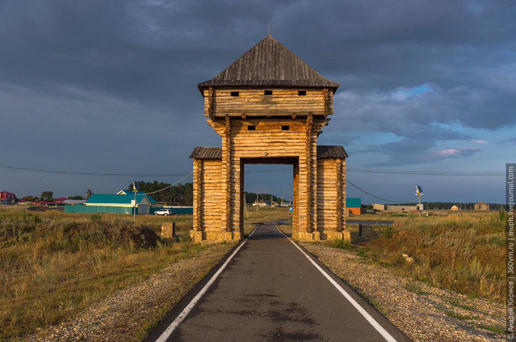 Рт гор. Город-призрак Болгар. Деревня Болгар Казань. Заповедник «Городище Булгар». Ворота Булгар.