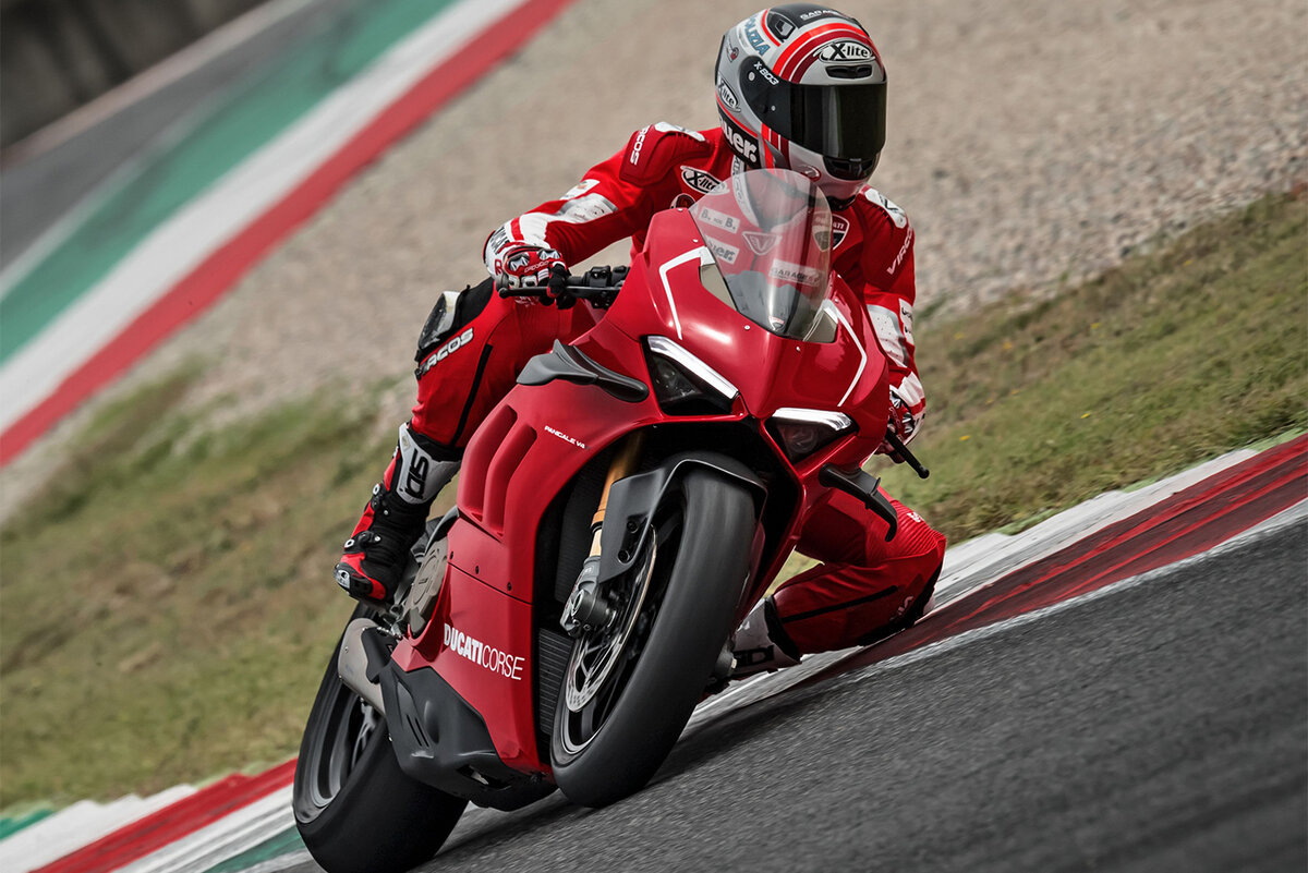 Ducati Panigale V4 R