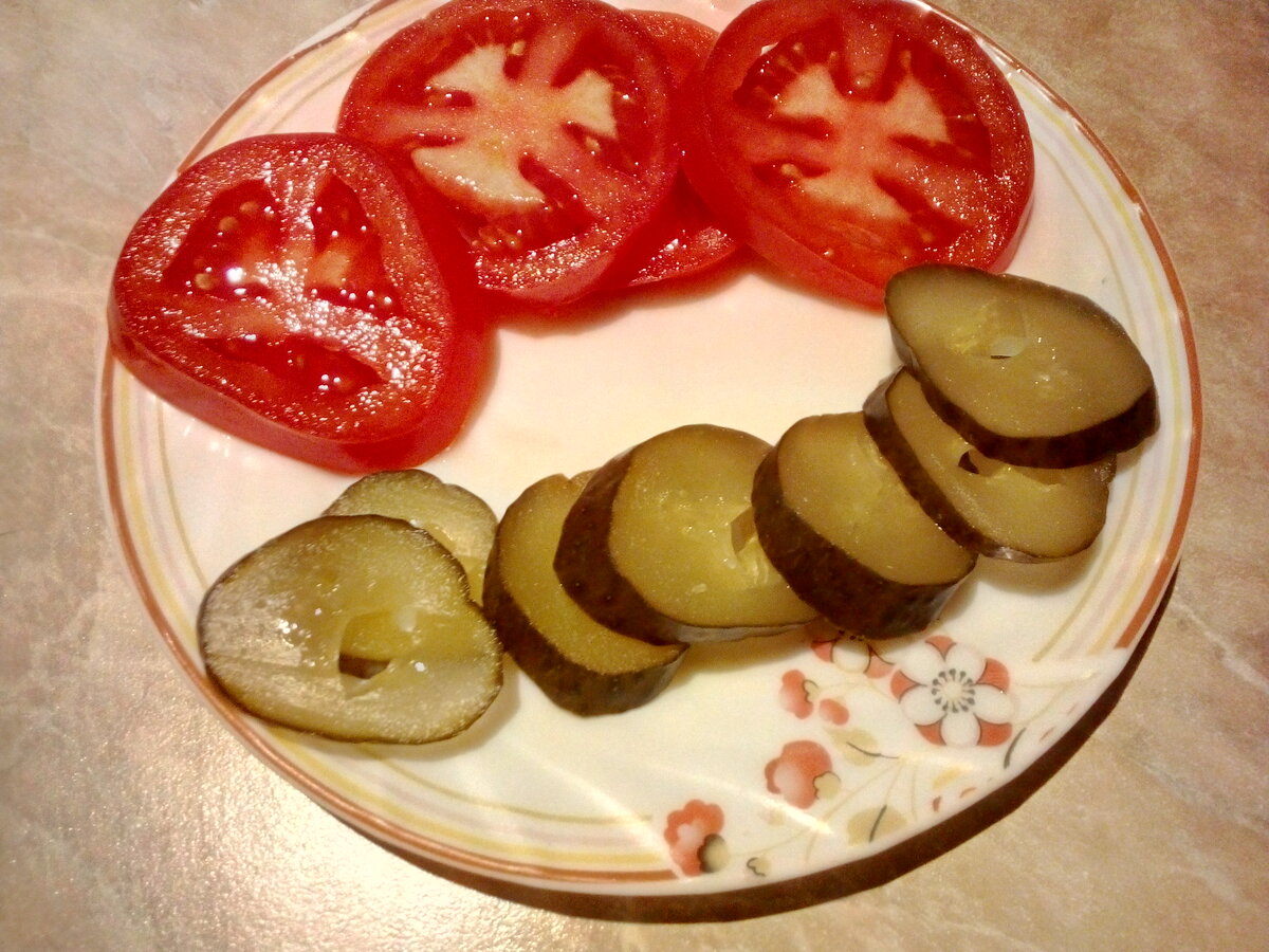 Как приготовить белорусский бургер дома, очень сытный и вкусный.