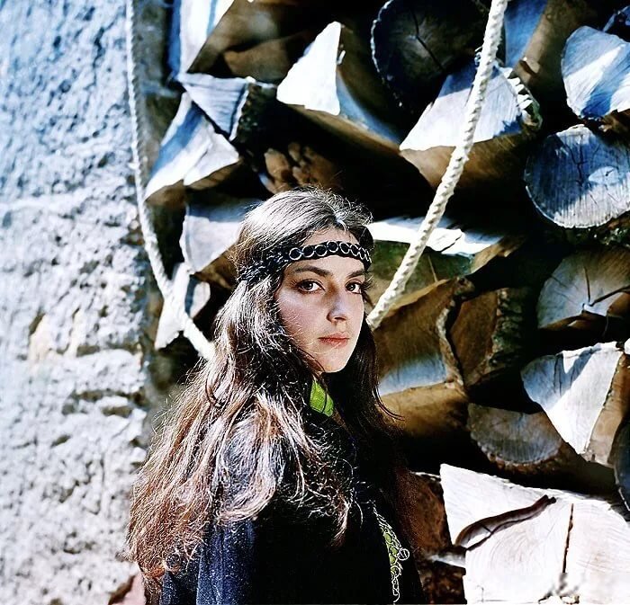 А вот смелая и отважная героиня - идеал своего времени.