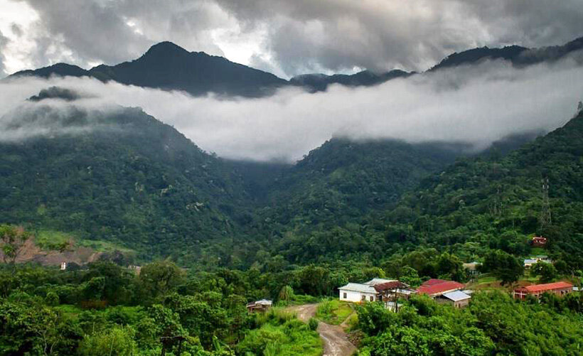 Деревня в долине