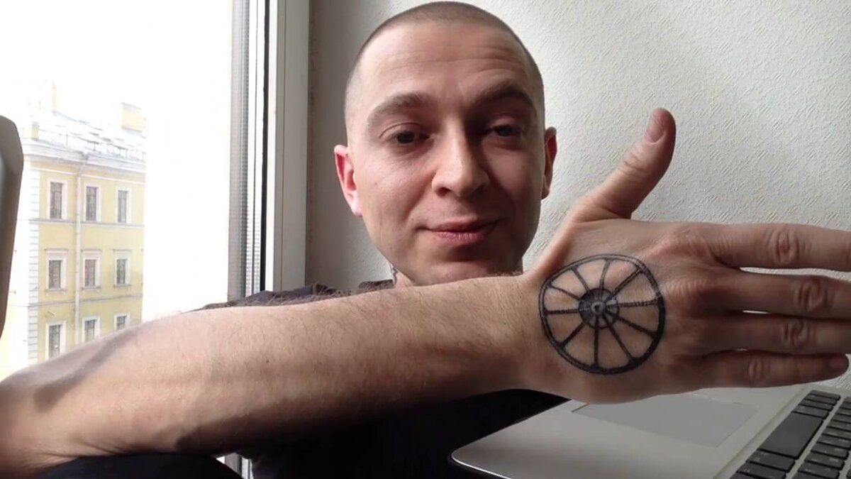 Татуировки Оксимирона (фото и значение): как сочетаются рэп и тату-культура