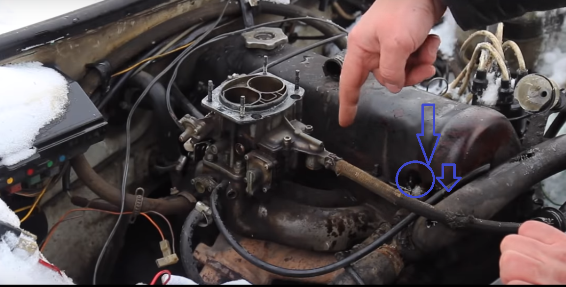 Реальный тест! Что будет если стрелять в бензобак автомобиля и в ДВС ...