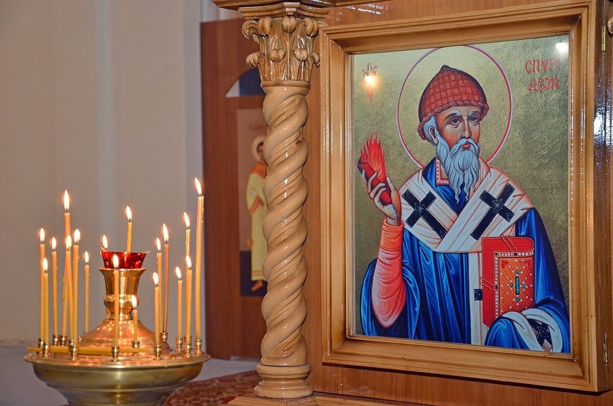 иконы спиридона тримифунтского в храмах. храм спиридона тримифунтского чудотворца магнитогорск. храм часовня святителя спиридона тримифунтского таврово-4. спиридон тримифунтский екатеринбург храм. храм святителя спиридона тримифунтского в москве.
