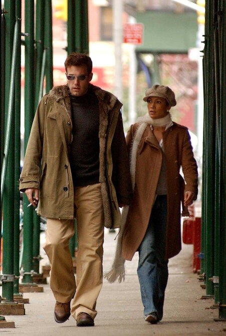 А это снимки из их романтично-драматичного прошлого. Замечаете тенденцию?