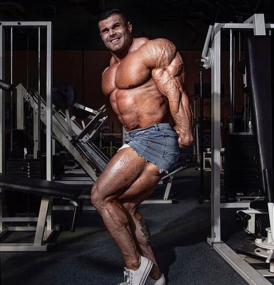 Источник: https://www.instagram.com/suhoruchko/