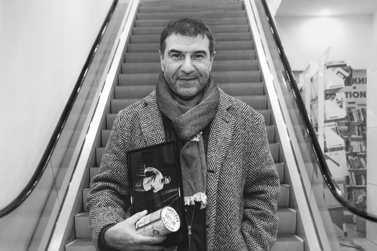 Евгений Гришковец - жизнь в театре, книгах музыке и конфликты с современным обществом.3