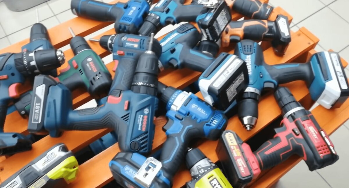 Как  правильно выбрать шуруповерт? Нюансы, тонкости, полезные идеи, лайфхаки