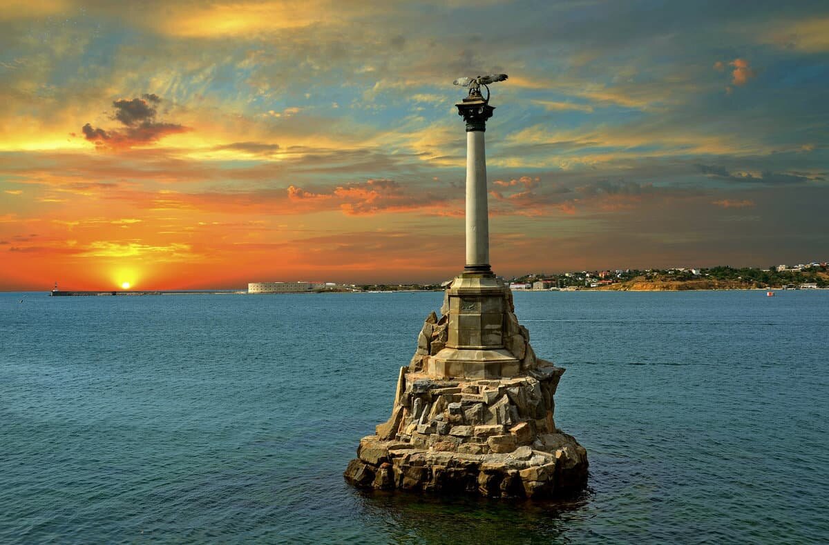 Что произошло с 🌟 Севастополем после воссоединения с Россией