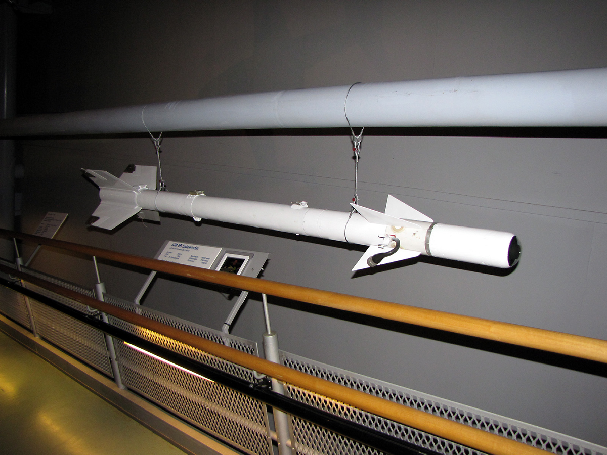 AIM-9B Sidewinder