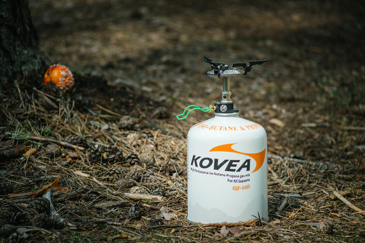 Газовые горелки Kovea работают на резьбовых баллонах и оснащены пьезоподжигом.