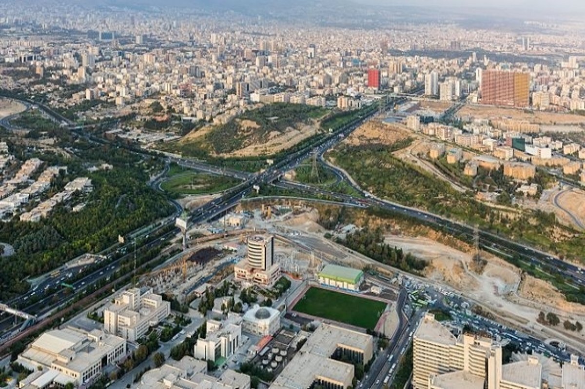    В Тегеран прилетели двое освобожденных в США иранцев