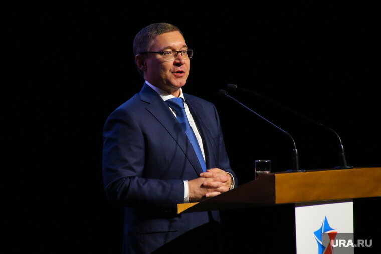    Владимир Якушев отметил достижения педагогов и учеников ТПКУ