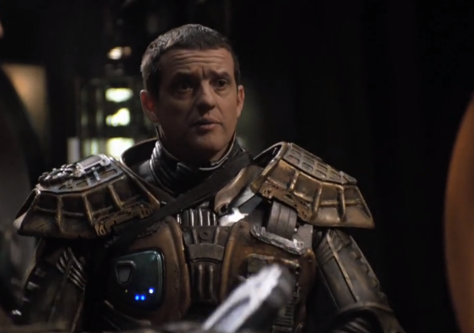 обработанный скриншот, из сериала Звездные врата: Вселенная.