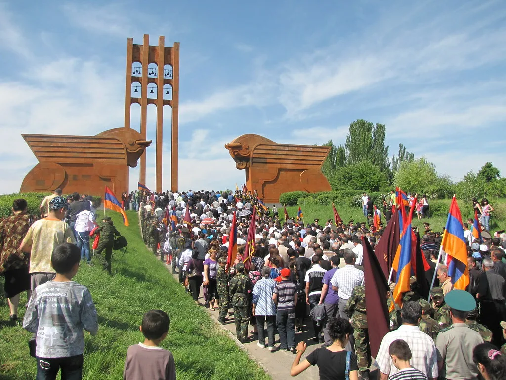 29 мая каждого года армяне всего мира отмечают одну из самых известных и славных побед в своей истории - Сардарапатскую битву - Սարդարապատի ճակատամարտ.-5