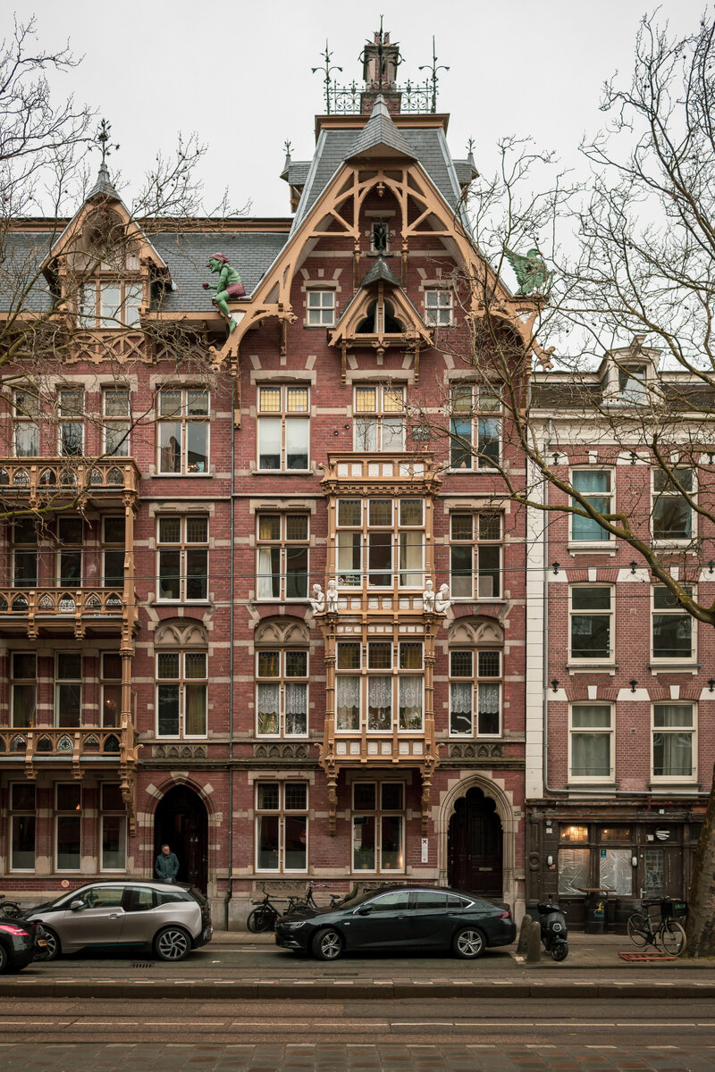 Дом с гномами