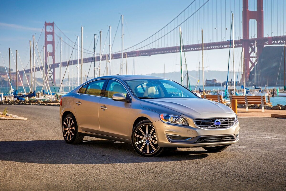  Volvo S60 2010–2018