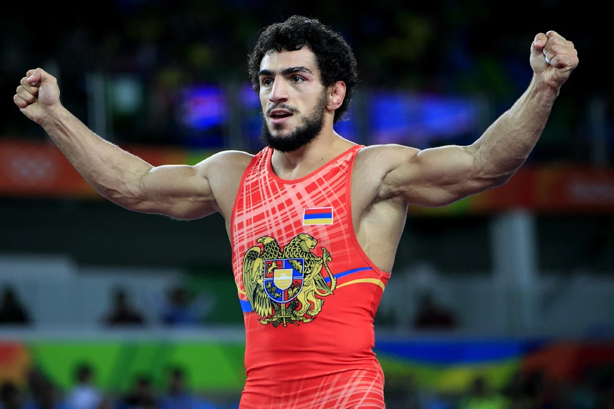 Fast armenia. Борец Мигран Арутюнян. Спортсмен Мигран Арутюнян. Мигран маэстро Арутюнян. Мигран Олимпийский чемпион.