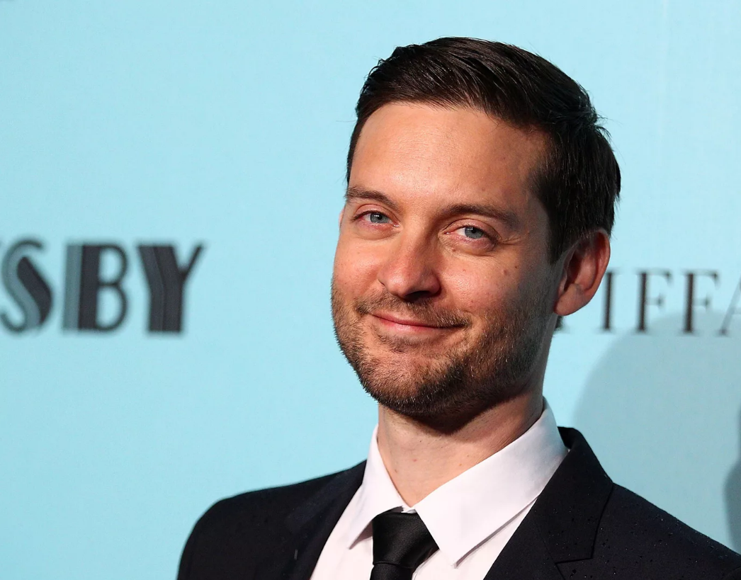 Тоби Магуайр на данный момент.