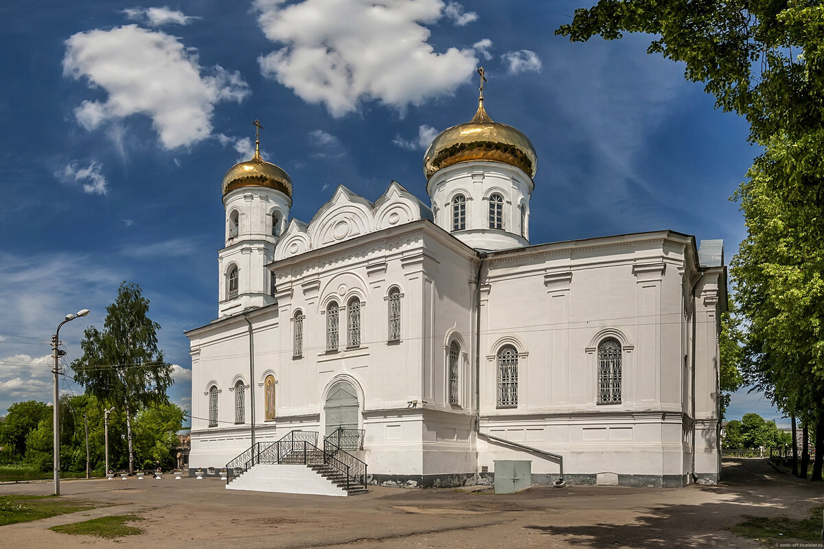 Храмы в вышнем волочке