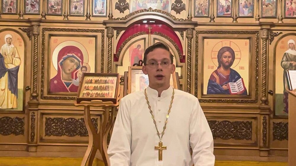 Отец Роман
