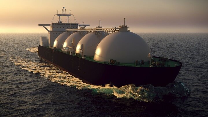 ГАЗОВЫЕ ТАНКЕРЫ США ВСЁ ЧАЩЕ КУРСИРУЮТ В СТОРОНУ КИТАЯ, А НЕ ЕВРОПЫ. ФОТО: ALEXYZ3D/WWW.SHUTTERSTOCK.COM 