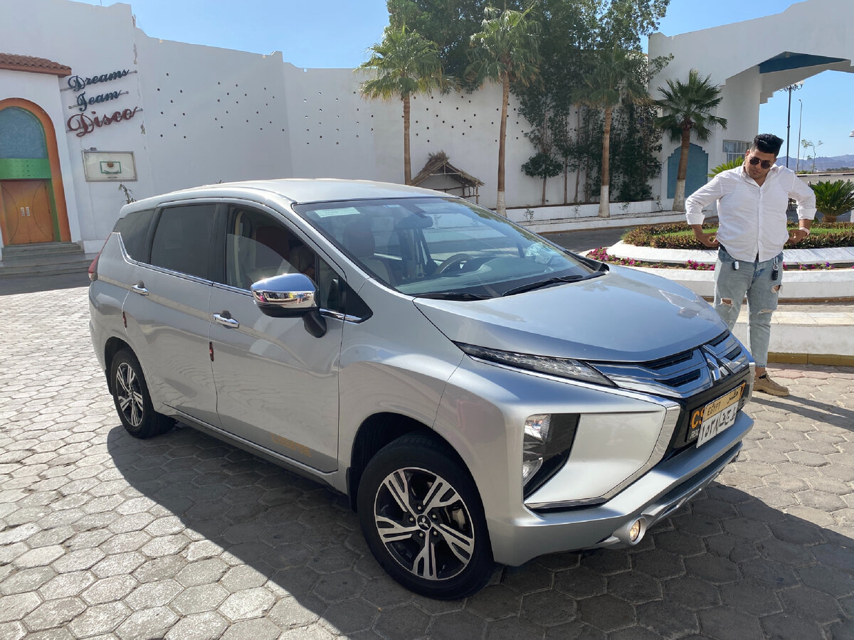 Вариант отельного такси в 2 раза дороже