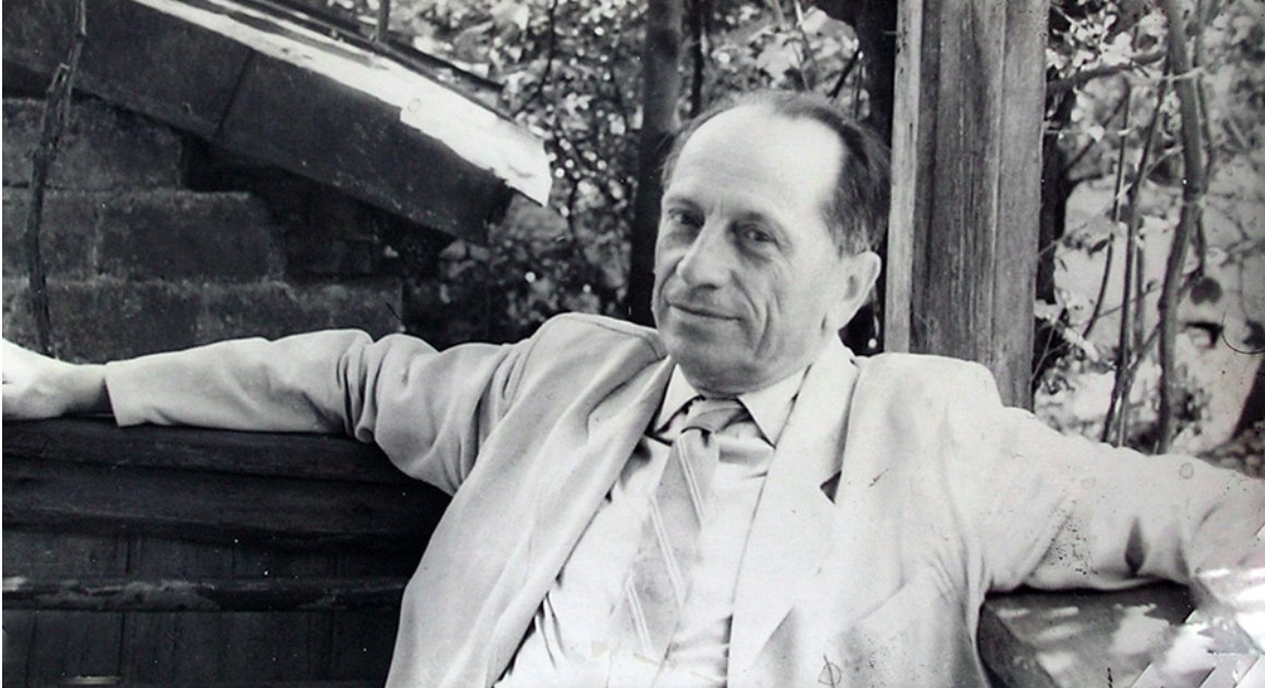 Михаил Лакрба