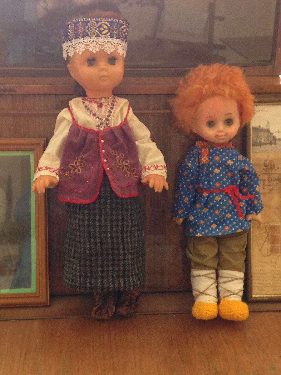 Вариант второй - уже две куклы. Фото автора.