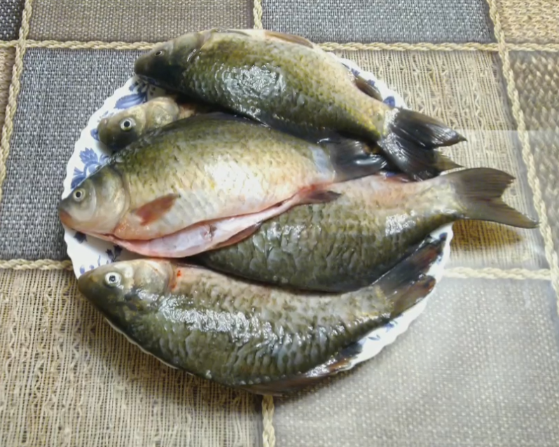 Свежий карась